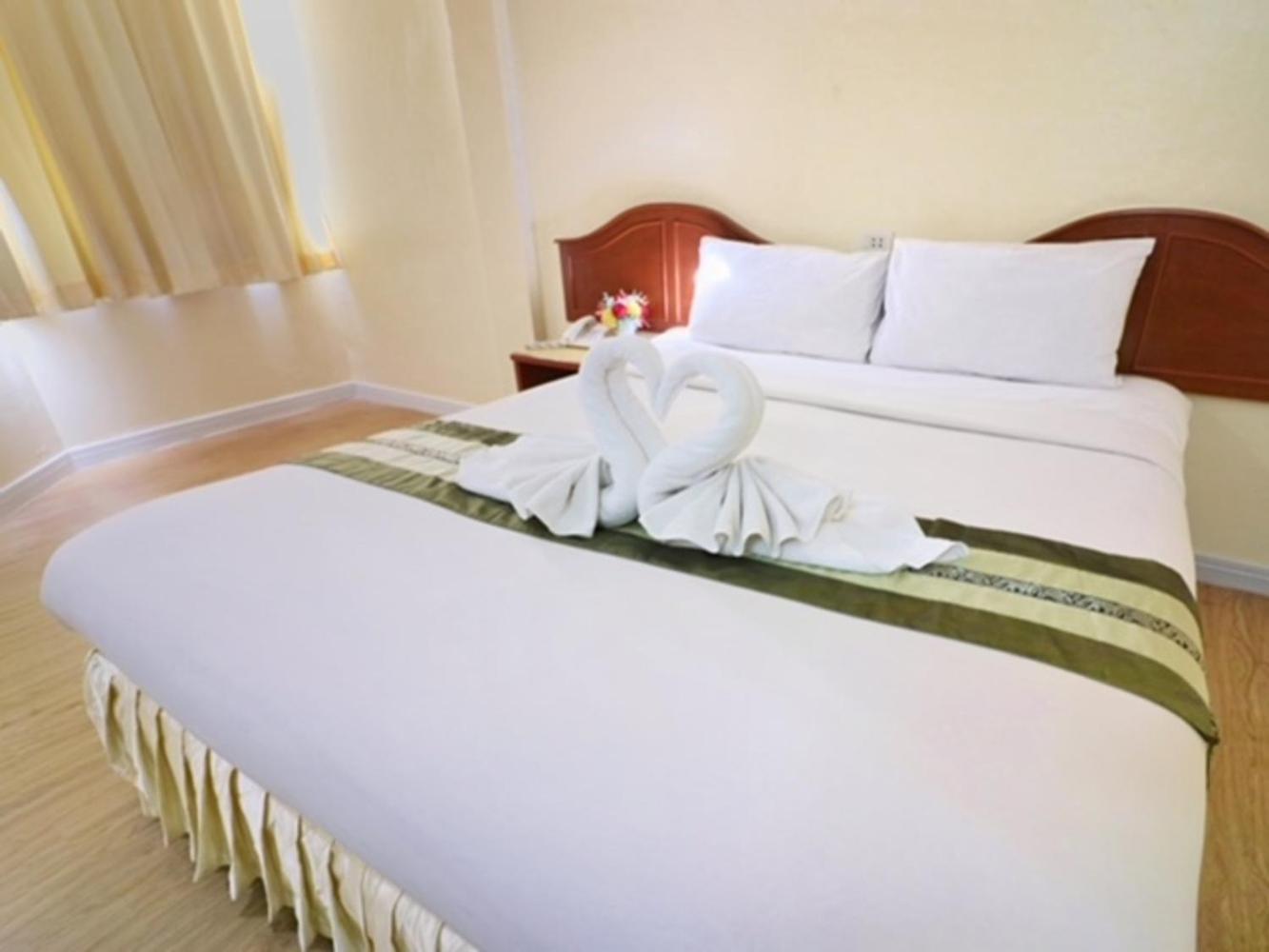 Chumphon Gardens Hotel Exteriör bild