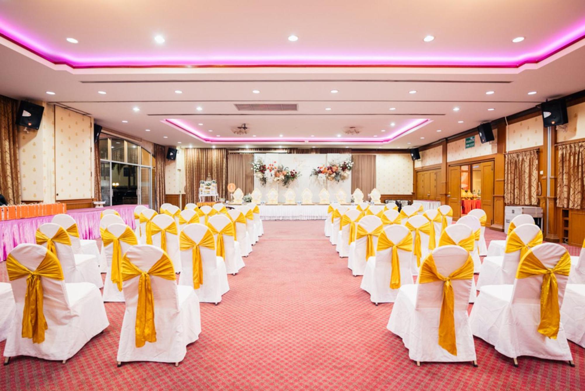 Chumphon Gardens Hotel Exteriör bild