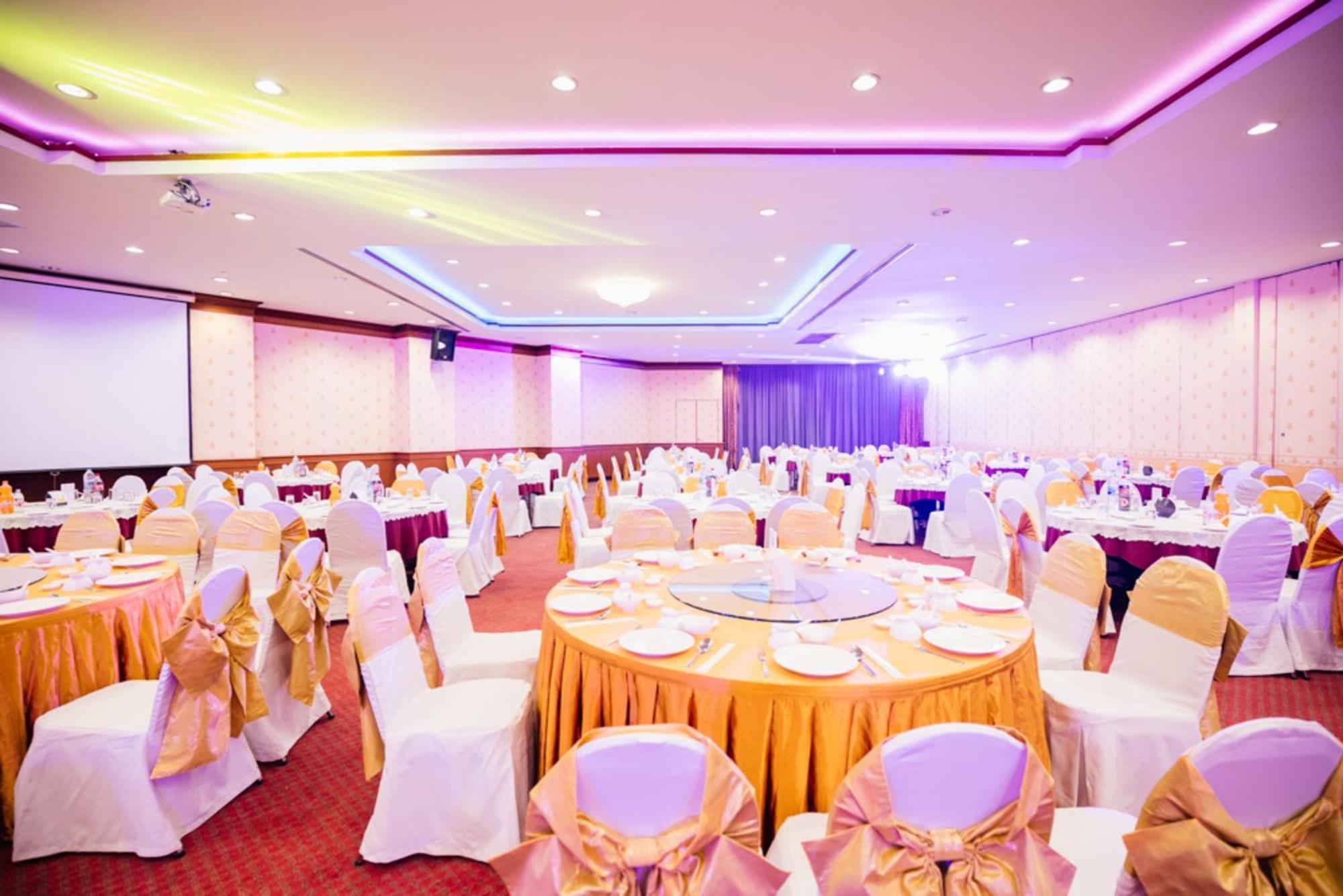 Chumphon Gardens Hotel Exteriör bild