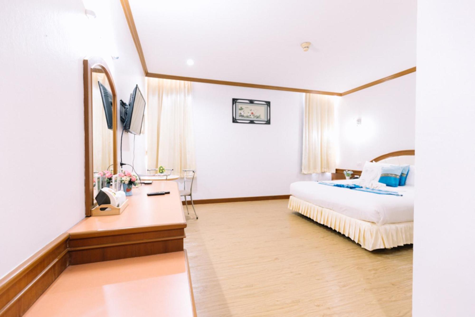 Chumphon Gardens Hotel Exteriör bild