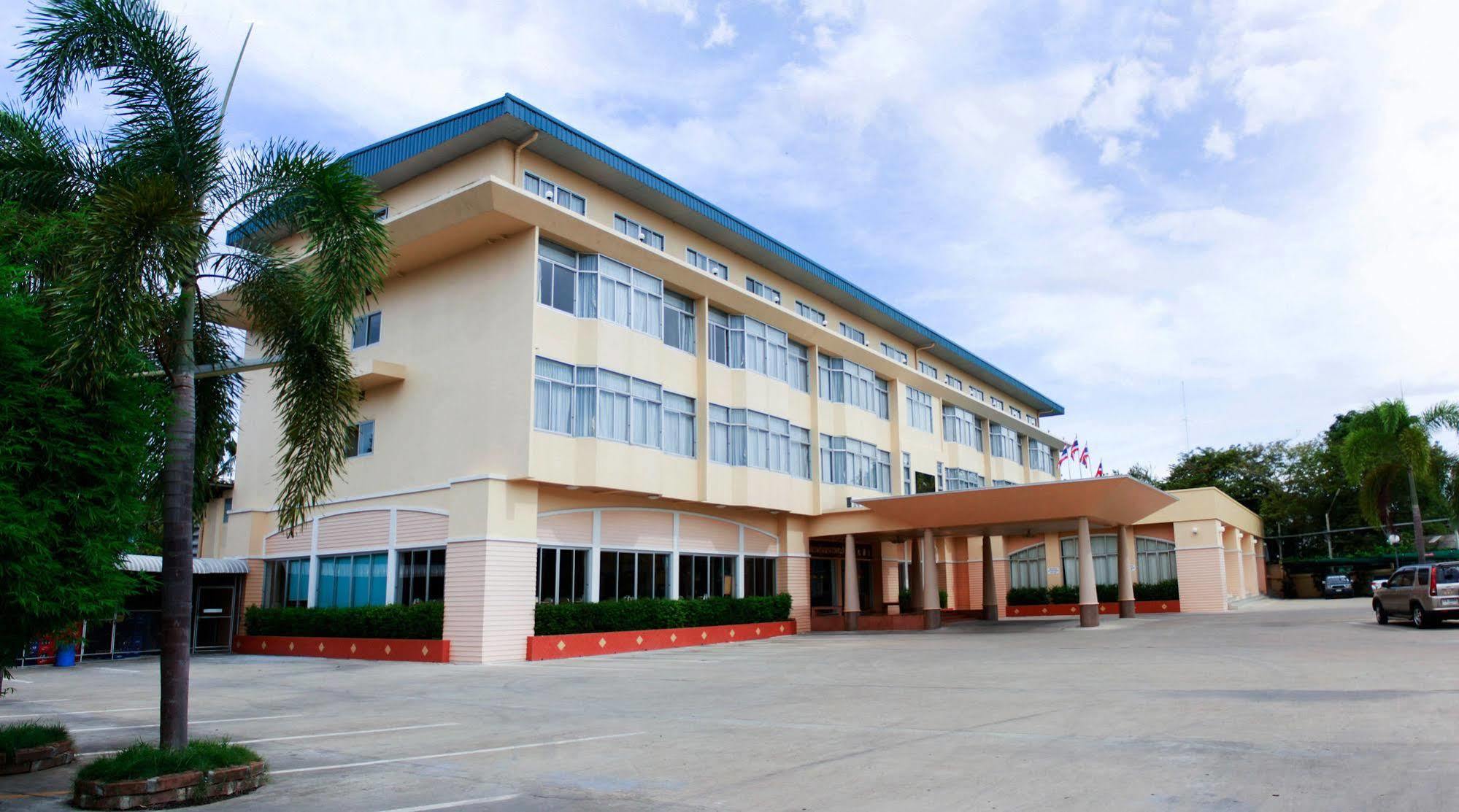 Chumphon Gardens Hotel Exteriör bild