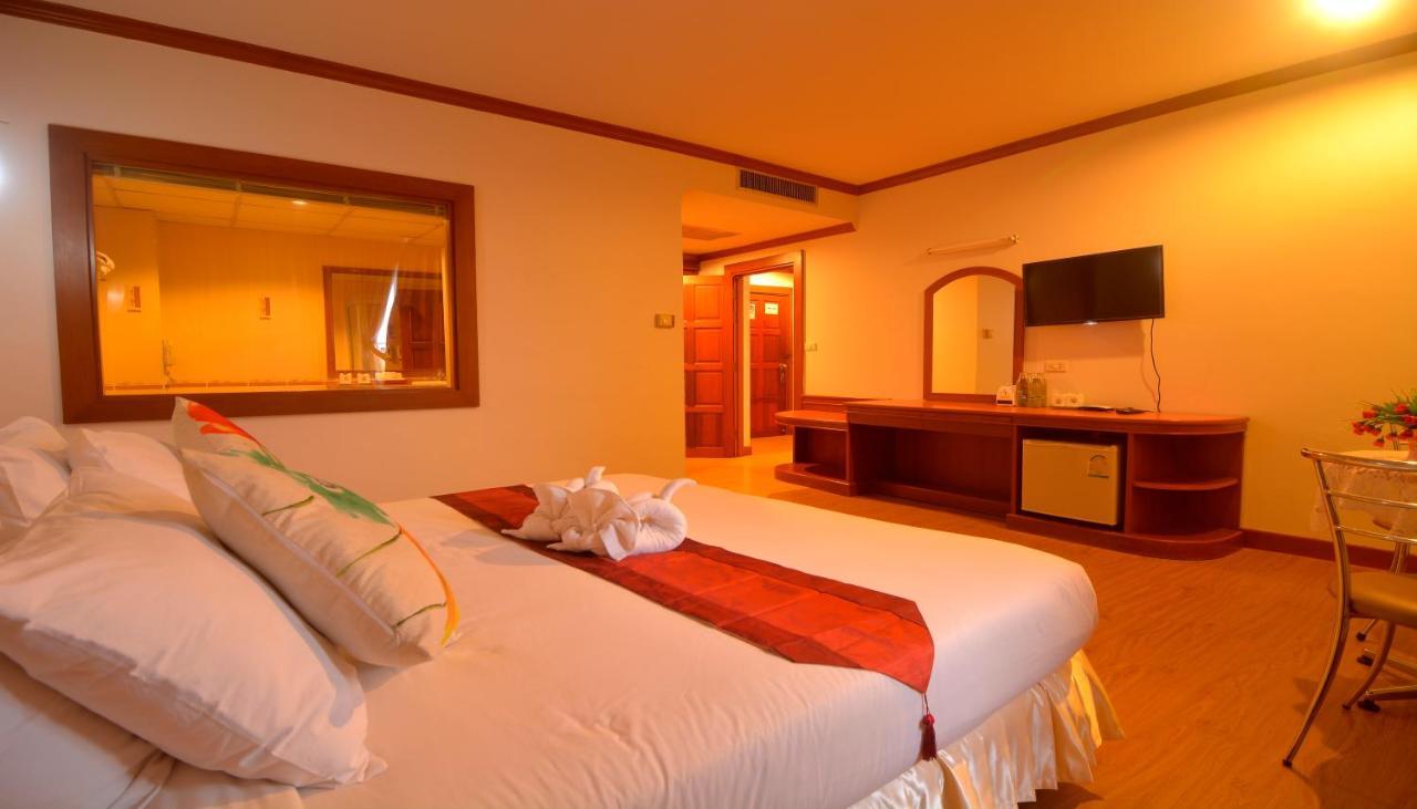 Chumphon Gardens Hotel Exteriör bild